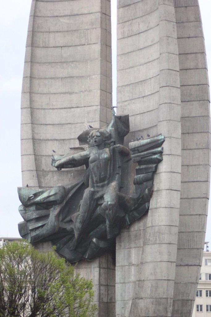 Памятник Делу Революции в Жешуве. Фото А. Выползова.