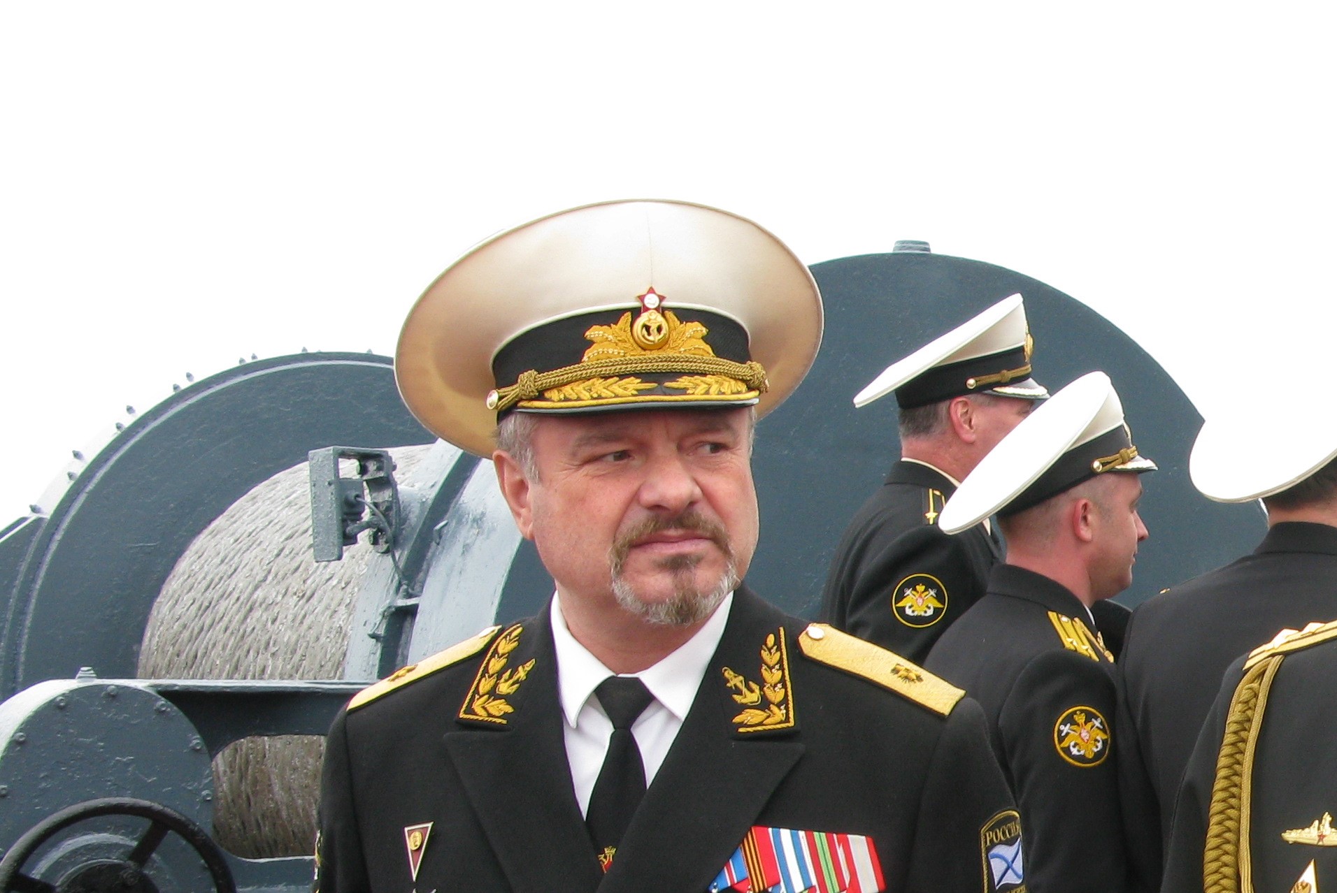 Контр адмиралом владимиром цимлянским